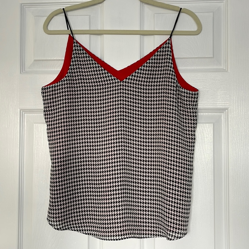 Express V Neck Cami, Size M, Red and Houndstooth